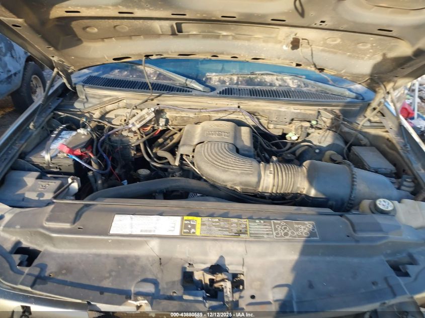 2003 Ford F-150 Lariat/Xlt VIN: 1FTRW07693KD15923 Lot: 43880589