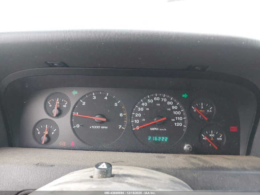 2000 Jeep Grand Cherokee Limited VIN: 1J4GW58N7YC163940 Lot: 43880594