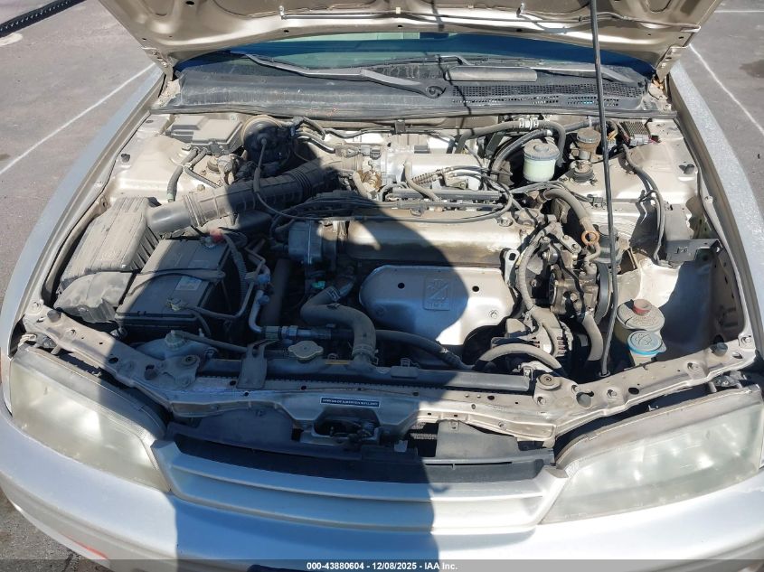 1HGCD7139SA015758 1995 HONDA ACCORD photo no. 10