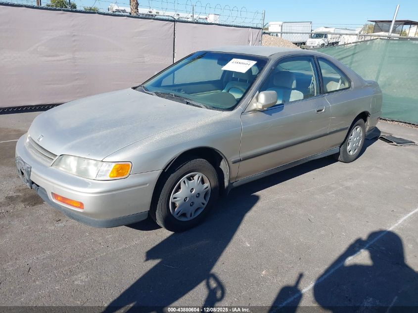 1HGCD7139SA015758 1995 HONDA ACCORD photo no. 2