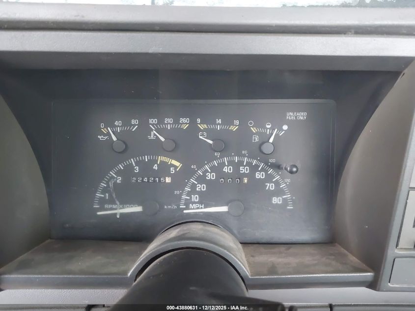 1994 Chevrolet Gmt-400 K3500 VIN: 1GCHK34K4RE180125 Lot: 43880631