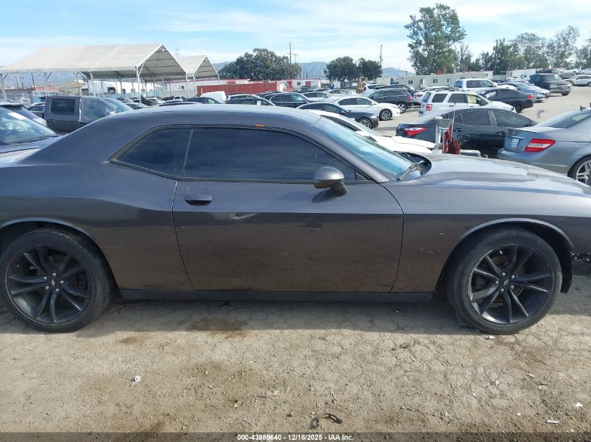 2018 Dodge Challenger Sxt VIN: 2C3CDZAG5JH262924 Lot: 43880640