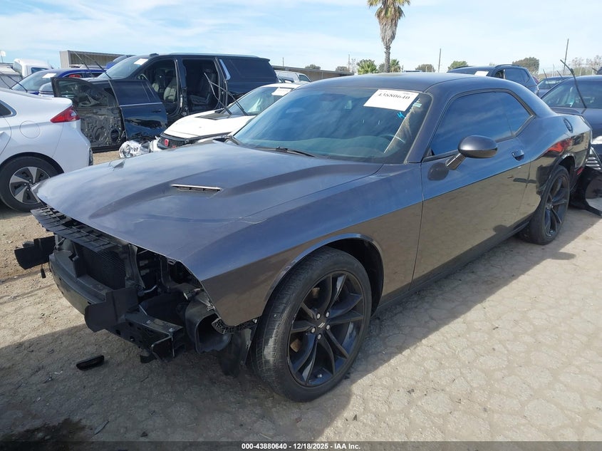 2018 Dodge Challenger Sxt