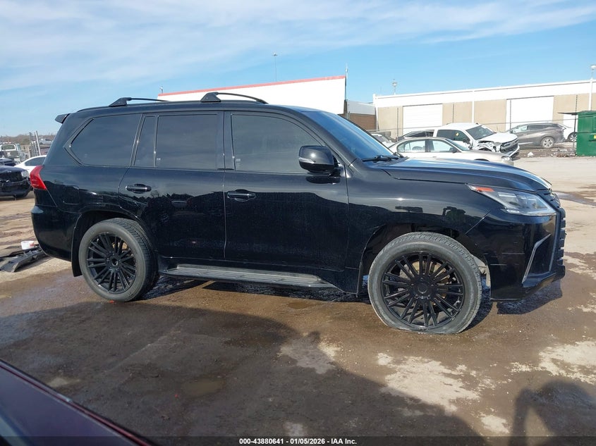 2018 Lexus Lx 570 Three-Row VIN: JTJHY7AX6J4257512 Lot: 43880641