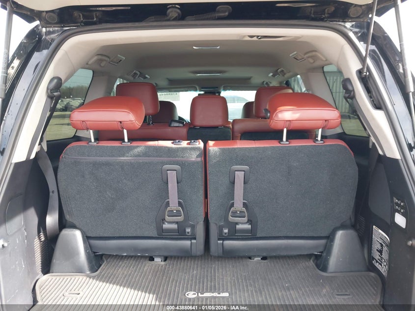 2018 Lexus Lx 570 Three-Row VIN: JTJHY7AX6J4257512 Lot: 43880641