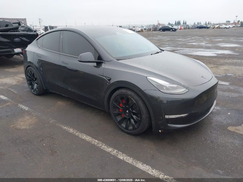 TESLA MODEL Y LONG RANGE DUAL MOTOR ALL-WHEEL DRIVE
