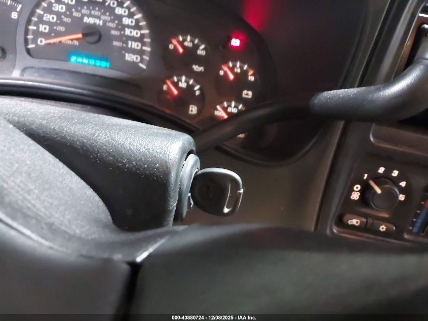 2005 Chevrolet Silverado 1500 Ls VIN: 2GCEK13T251198443 Lot: 43880724