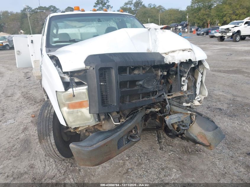 2008 Ford F-350 Chassis Xl/Xlt VIN: 1FDWF36588EE41365 Lot: 43880764