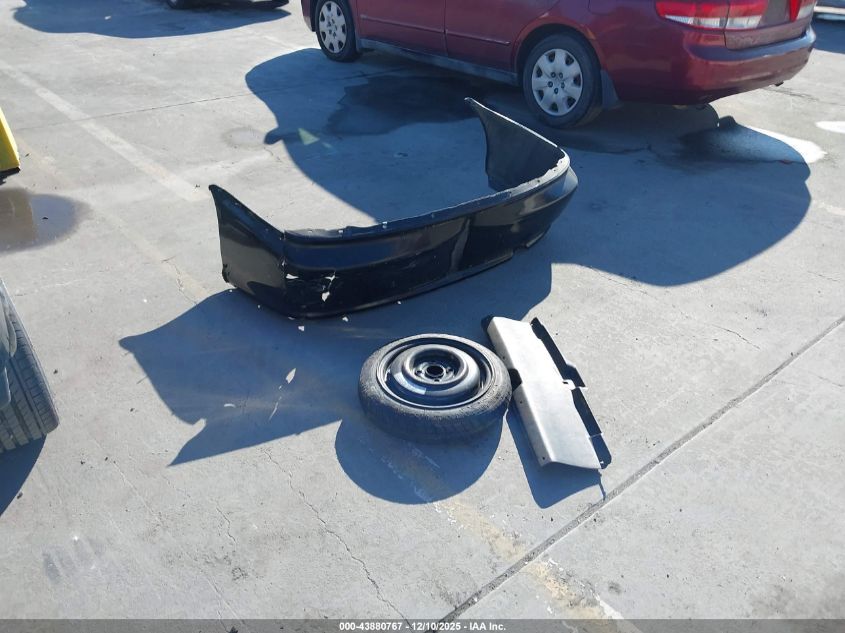 1999 Honda Civic Lx VIN: 2HGEJ6677XH578839 Lot: 43880767