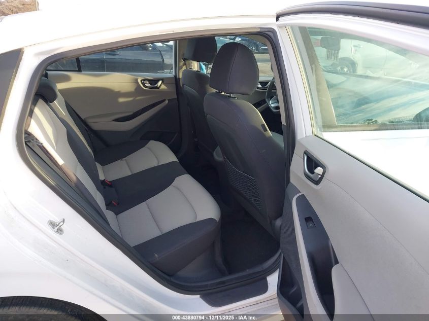 2018 Hyundai Ioniq Hybrid Blue VIN: KMHC65LC1JU087220 Lot: 43880794