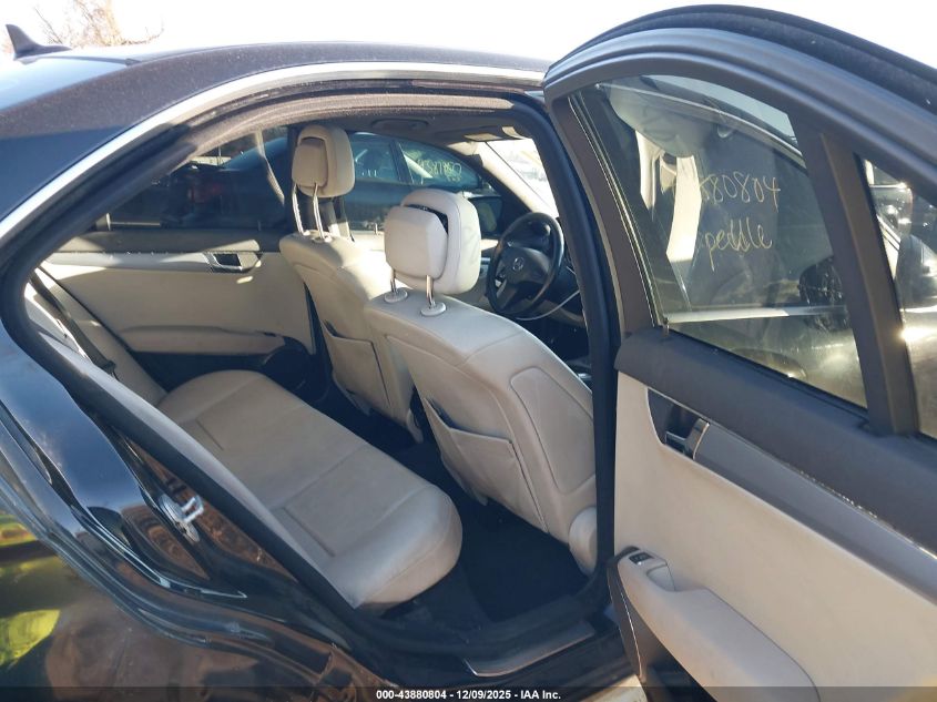 2009 Mercedes-Benz C 300 Luxury 4Matic/Sport 4Matic VIN: WDDGF81X29F214317 Lot: 43880804