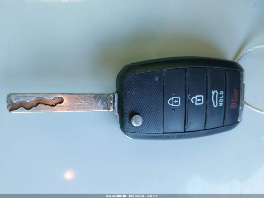 2020 Kia Optima Lx VIN: 5XXGT4L33LG431695 Lot: 43880840