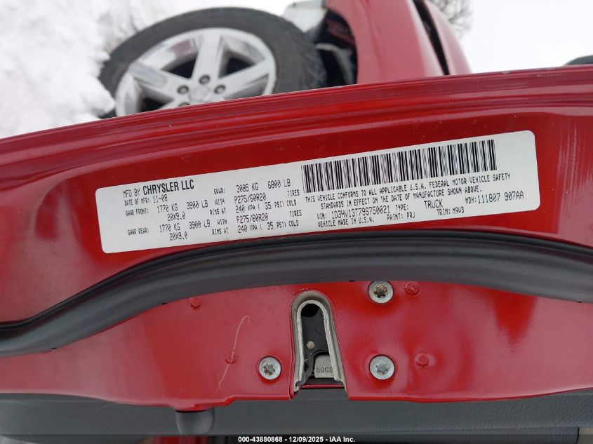 2009 Dodge Ram 1500 Slt/Sport/Trx VIN: 1D3HV13T79S750021 Lot: 43880868