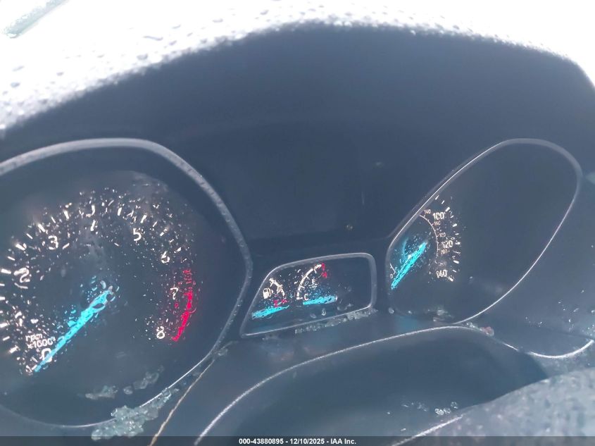 2018 Ford Focus Se VIN: 1FADP3F26JL330416 Lot: 43880895