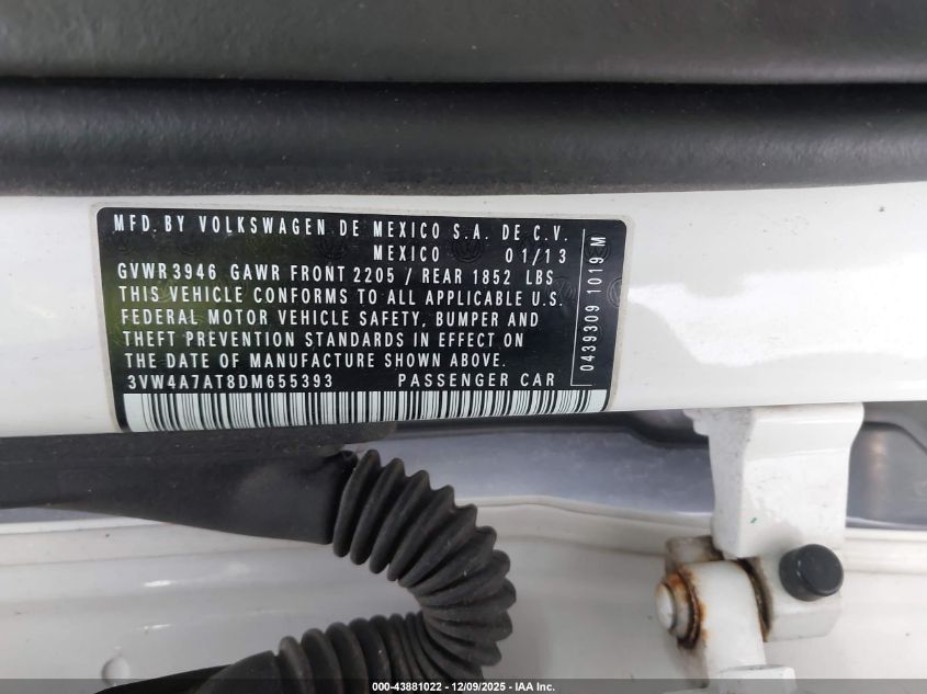 2013 Volkswagen Beetle Turbo VIN: 3VW4A7AT8DM655393 Lot: 43881022