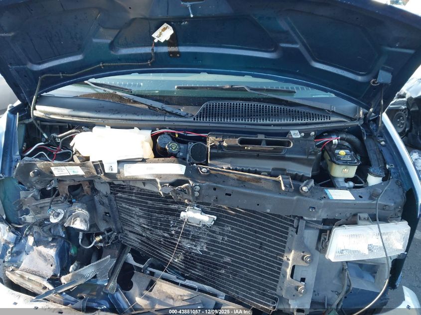 2000 Chevrolet Express Upfitter Pkg. VIN: 1GBFG15R2Y1167117 Lot: 43881057