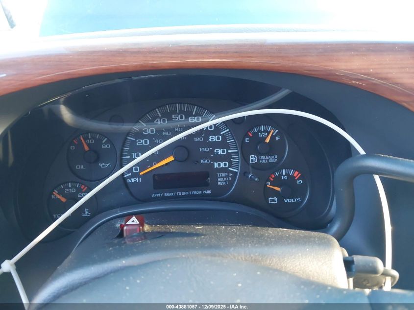 2000 Chevrolet Express Upfitter Pkg. VIN: 1GBFG15R2Y1167117 Lot: 43881057