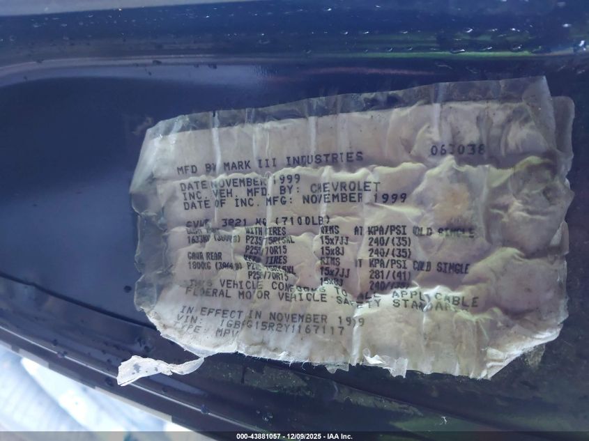 2000 Chevrolet Express Upfitter Pkg. VIN: 1GBFG15R2Y1167117 Lot: 43881057