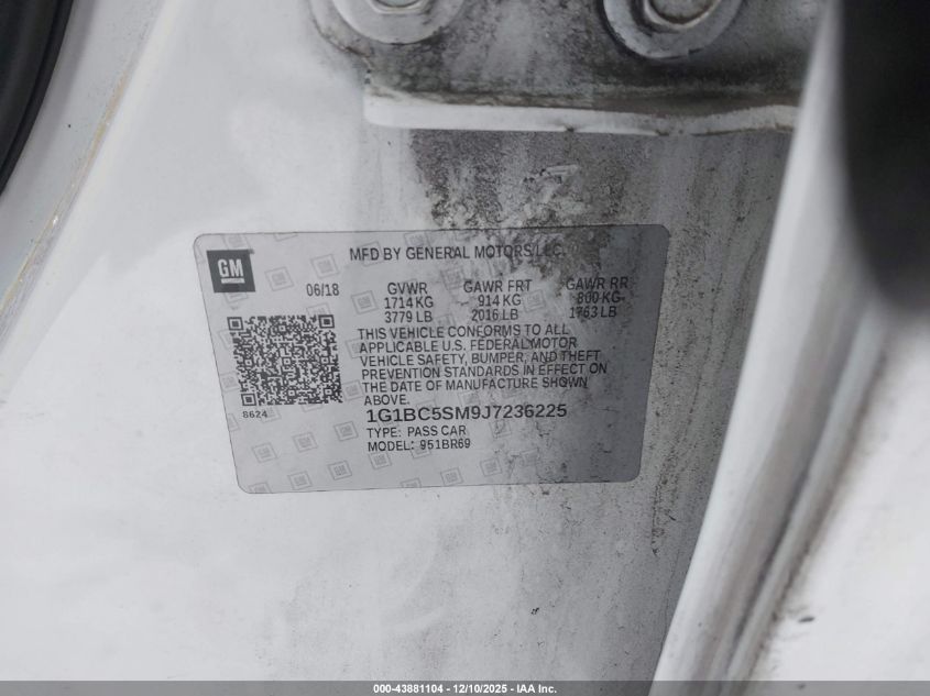 2018 Chevrolet Cruze Ls Auto VIN: 1G1BC5SM9J7236225 Lot: 43881104