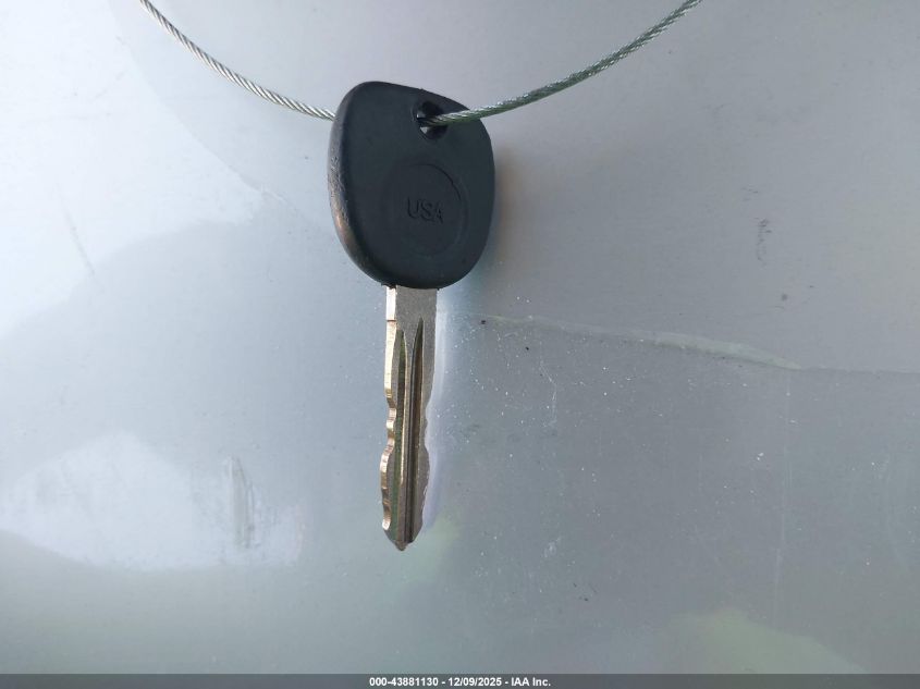 2004 Saturn Ion 2 VIN: 1G8AJ52F74Z186552 Lot: 43881130