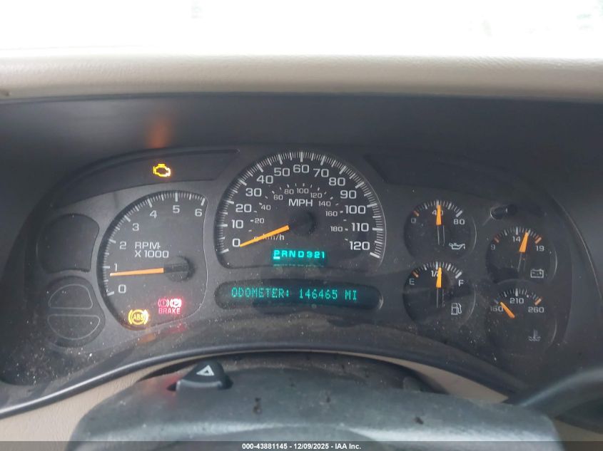 2005 Chevrolet Tahoe Z71 VIN: 1GNEK13T75R183791 Lot: 43881145