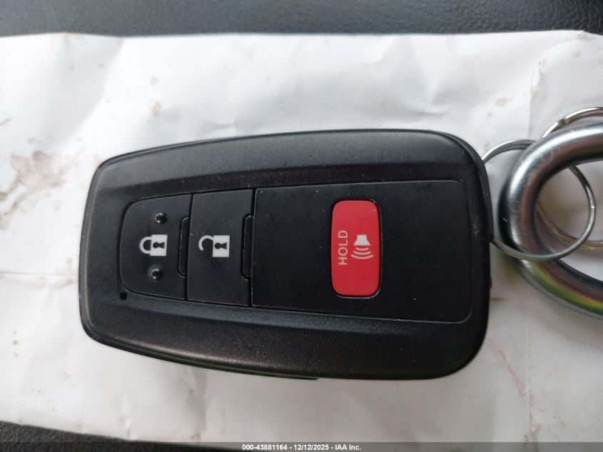 2022 Toyota Prius Xle VIN: JTDKAMFU8N3160477 Lot: 43881164