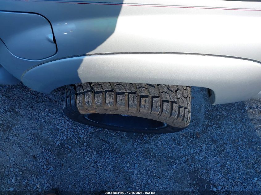 2013 Toyota Tacoma Prerunner V6 VIN: 5TFJU4GN4DX048857 Lot: 43881190