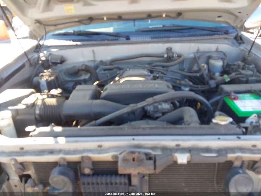 2002 Toyota Tundra Sr5 V8 VIN: 5TBBT44192S265258 Lot: 43881195