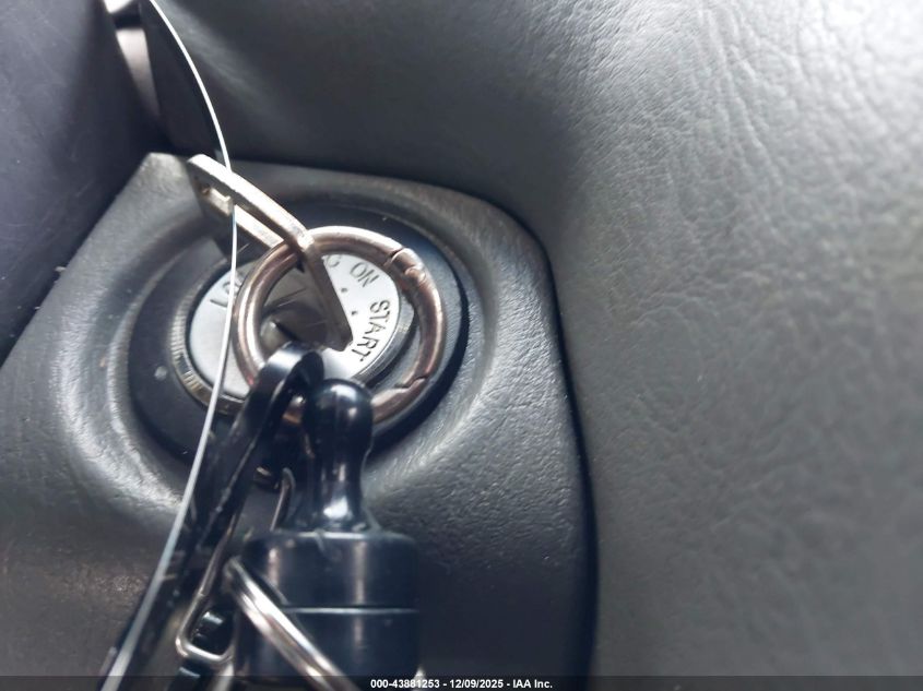 2003 Hyundai Santa Fe VIN: KM8SB12B03U418249 Lot: 43881253