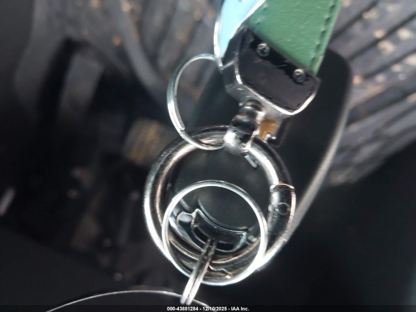 2025 Chevrolet Trax Fwd Lt VIN: KL77LHEP7SC130673 Lot: 43881284