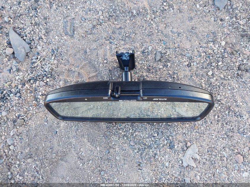 2000 Ford Explorer Eddie Bauer VIN: 1FMZU74E7YZC48713 Lot: 43881296