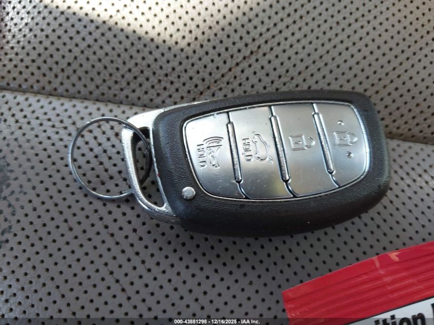 2017 Hyundai Tucson Limited VIN: KM8J3CA28HU501599 Lot: 43881298