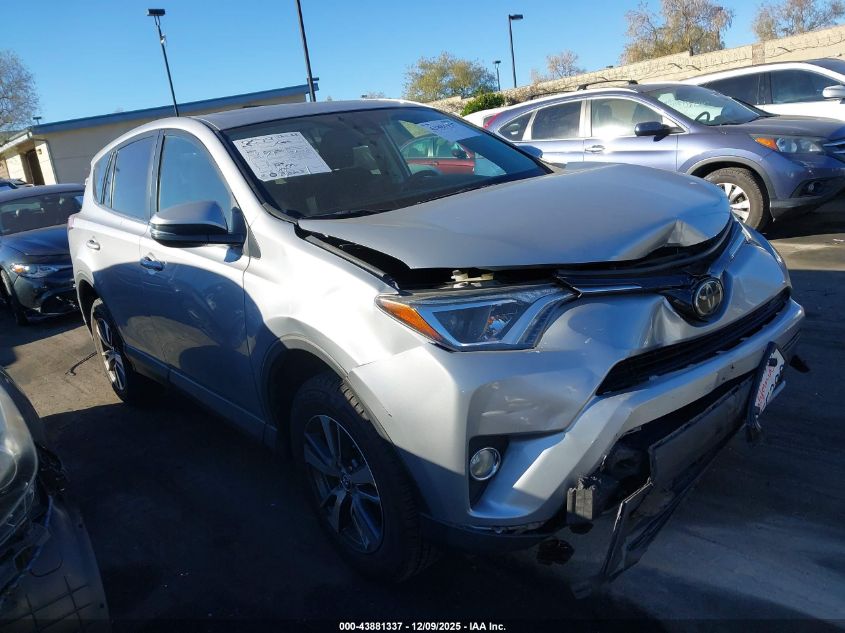 2018 Toyota Rav4 Xle VIN: 2T3WFREV4JW477870 Lot: 43881337