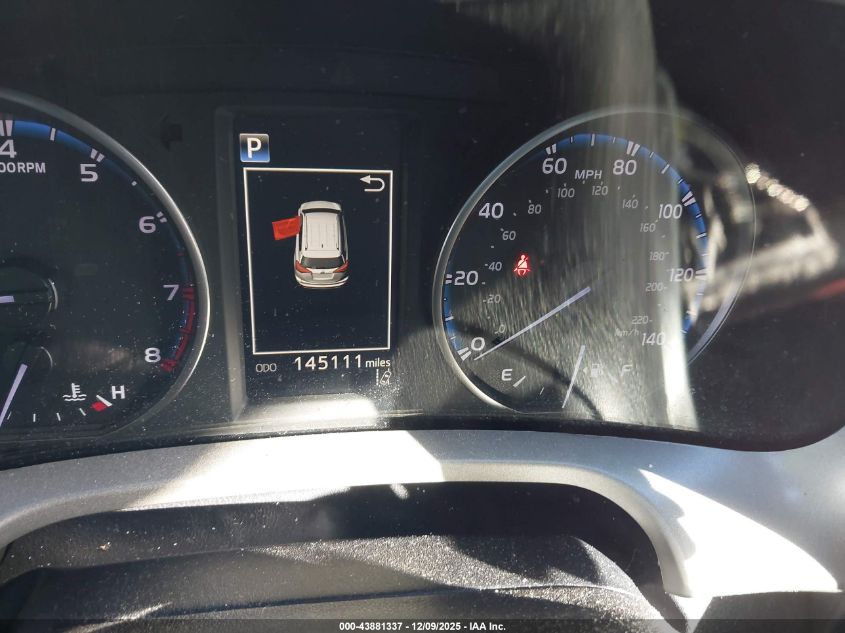 2018 Toyota Rav4 Xle VIN: 2T3WFREV4JW477870 Lot: 43881337