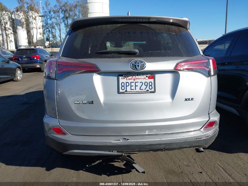 2018 Toyota Rav4 Xle VIN: 2T3WFREV4JW477870 Lot: 43881337