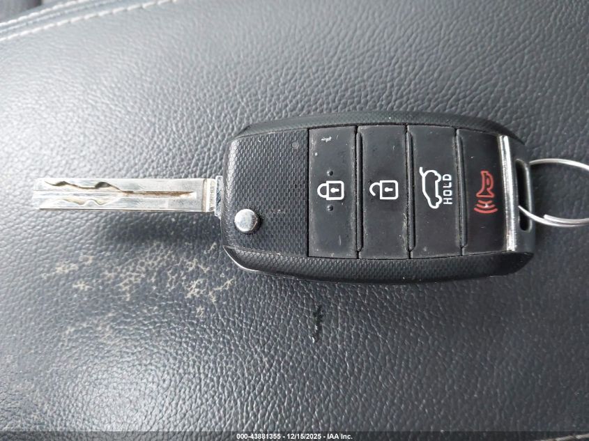 2020 Kia Sportage Lx VIN: KNDPMCAC3L7692375 Lot: 43881355