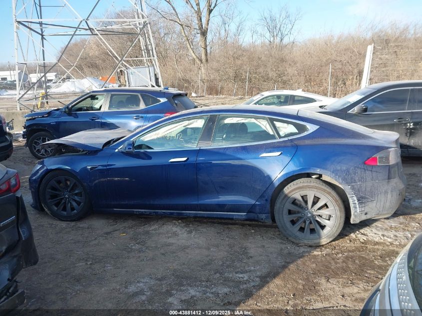 2018 Tesla Model S 100D/75D/P100D VIN: 5YJSA1E22JF282960 Lot: 43881412