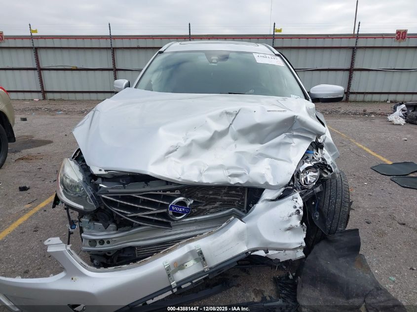 2017 Volvo Xc60 T5 Inscription VIN: YV440MDUXH2016693 Lot: 43881447