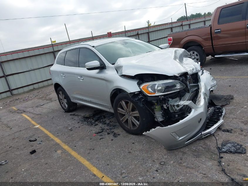 VOLVO XC60 T5 INSCRIPTION