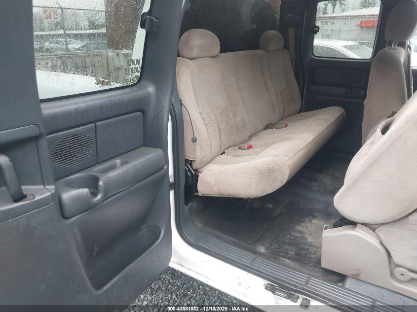 2001 Chevrolet Silverado 2500Hd VIN: 1GCHC29U51E229600 Lot: 43881582