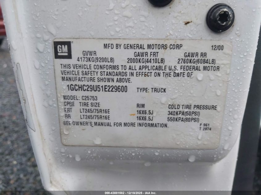 2001 Chevrolet Silverado 2500Hd VIN: 1GCHC29U51E229600 Lot: 43881582