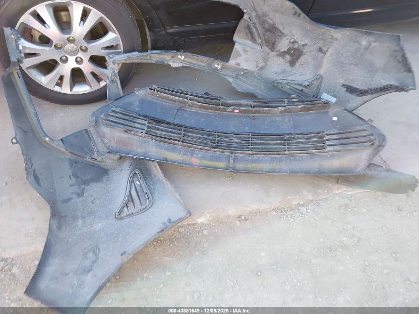 2017 Toyota Corolla Le VIN: 5YFBURHE5HP724804 Lot: 43881649