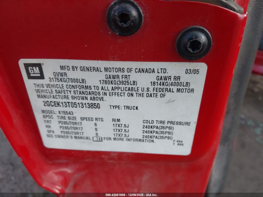 2005 Chevrolet Silverado 1500 Ls VIN: 2GCEK13T051313850 Lot: 43881656