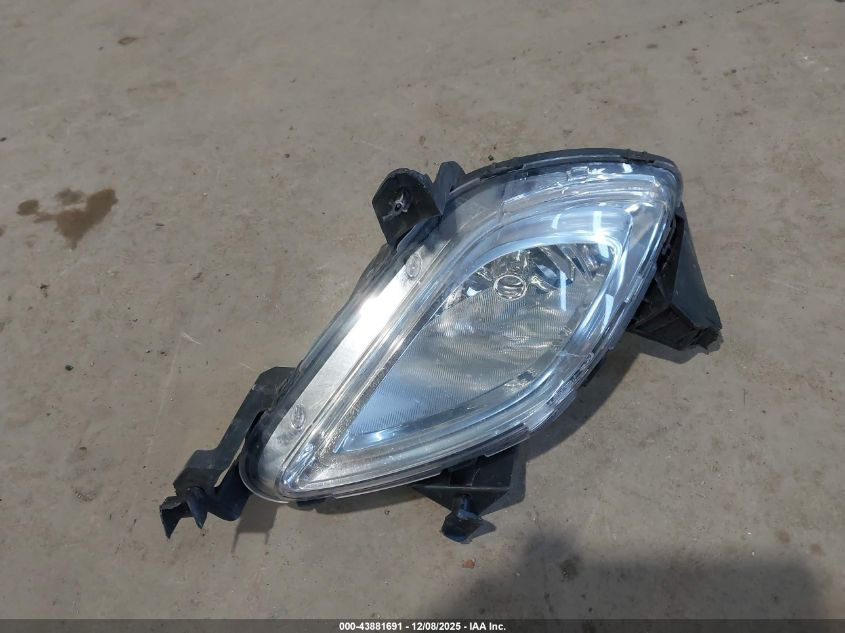 2012 Hyundai Genesis 3.8 VIN: KMHGC4DDXCU189601 Lot: 43881691