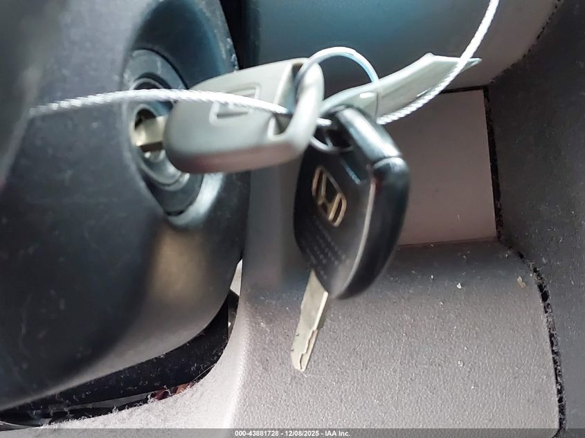 2012 Honda Pilot Lx VIN: 5FNYF4H23CB022613 Lot: 43881728