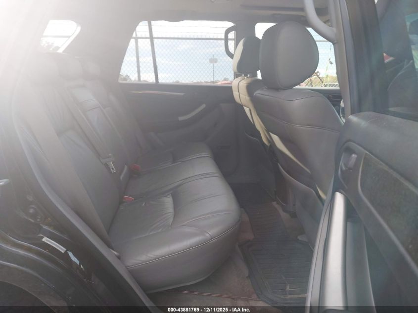 2003 Toyota 4Runner Limited V8 VIN: JTEBT17RX30005734 Lot: 43881769