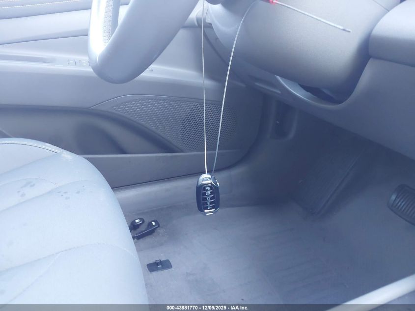 2022 Hyundai Elantra Sel VIN: 5NPLS4AG8NH065585 Lot: 43881770