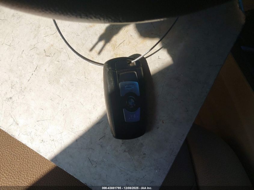 2015 BMW 328I xDrive VIN: WBA3B5G52FNS11781 Lot: 43881795