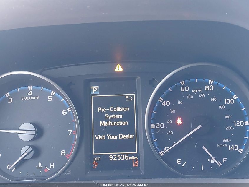 2017 Toyota Rav4 Le VIN: JTMBFREV0HJ146856 Lot: 43881812