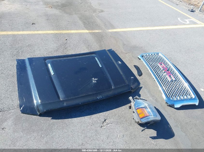 2015 GMC Sierra 2500Hd Denali VIN: 1GT120E86FF576212 Lot: 43881869